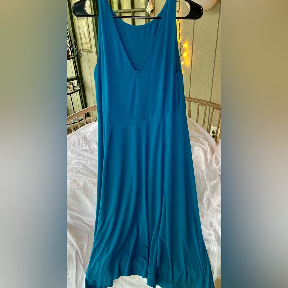 Teal V-Neck Women's Dress - Classic Casual Style